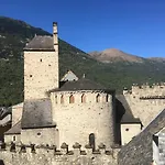 Les Remparts