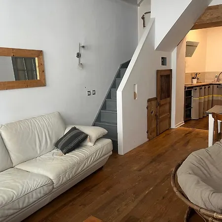 Les Remparts Privatunterkunft *